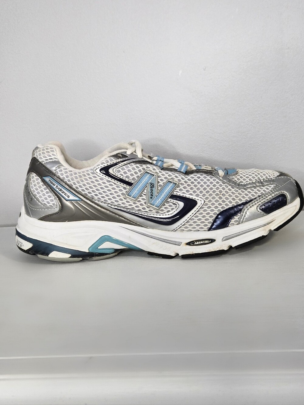 Vintage New Balance 750 Tech-Runner Sneakers | Women's 9.5